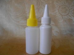 高品質(zhì)防泄漏液體瓶 小瓶尖嘴瓶助力休閑食品包裝升級